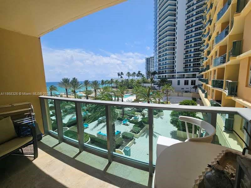 2501 S Ocean Dr 418