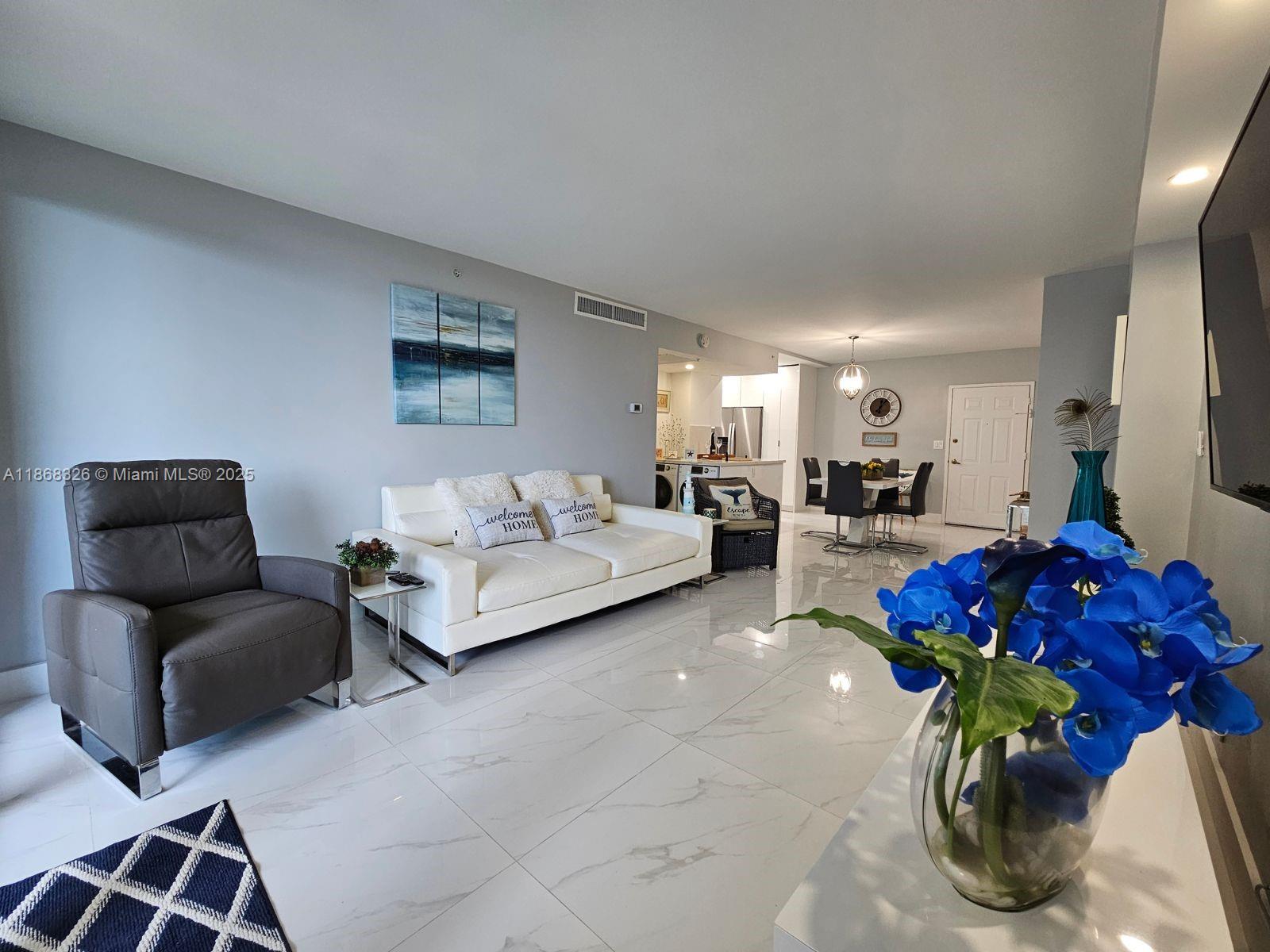 WAVE CONDO - Residential Lease