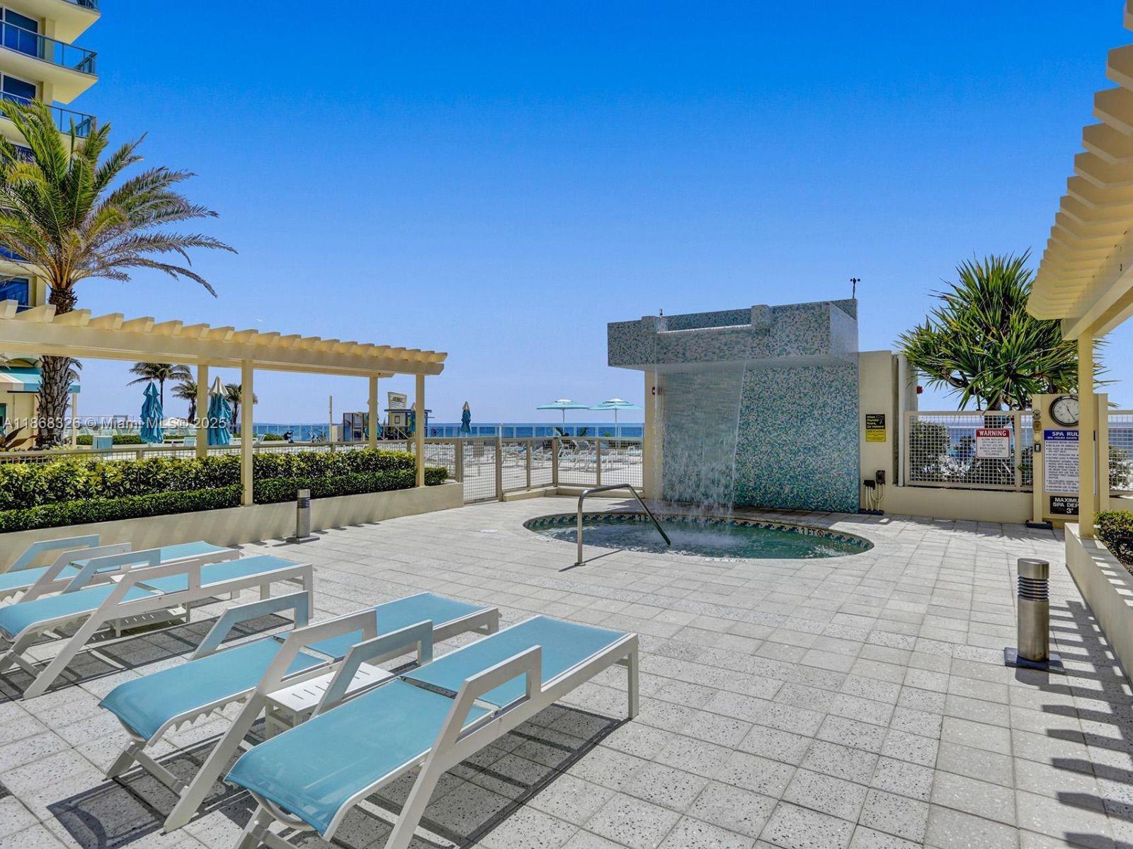 WAVE CONDO - Residential Lease