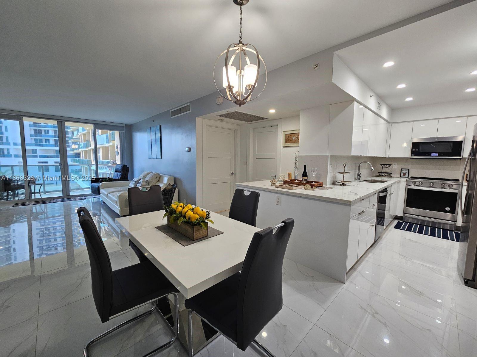 WAVE CONDO - Residential Lease