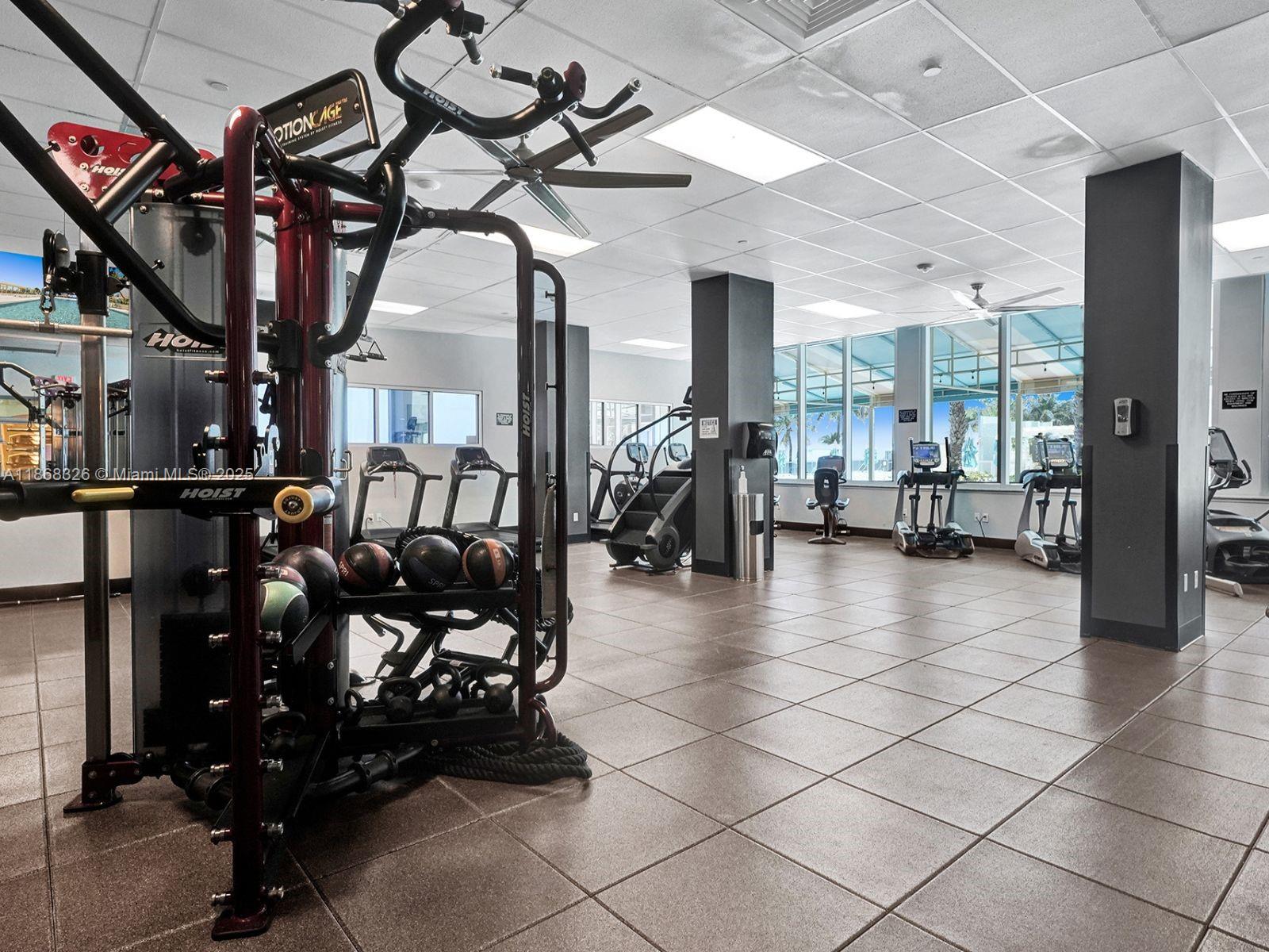 WAVE CONDO - Residential Lease