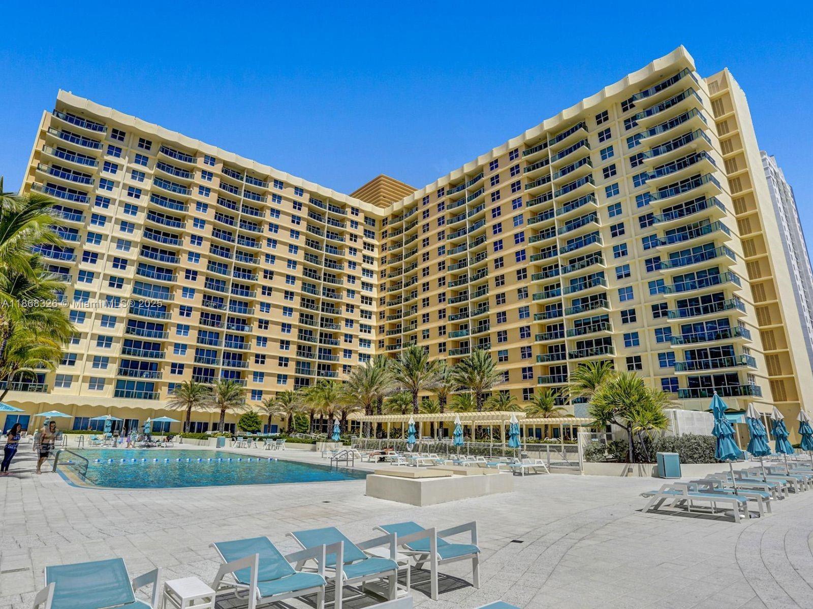 WAVE CONDO - Residential Lease