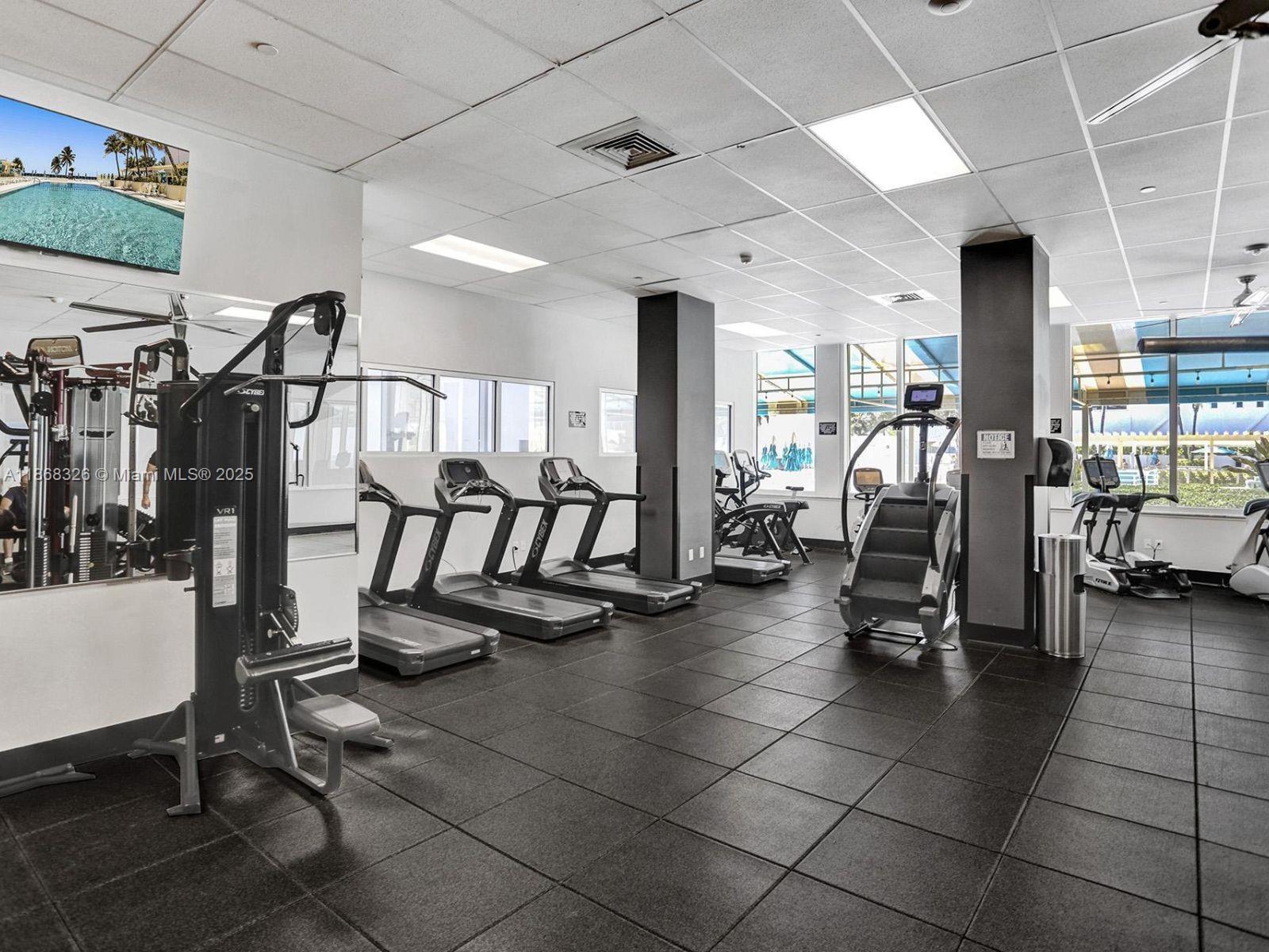 WAVE CONDO - Residential Lease