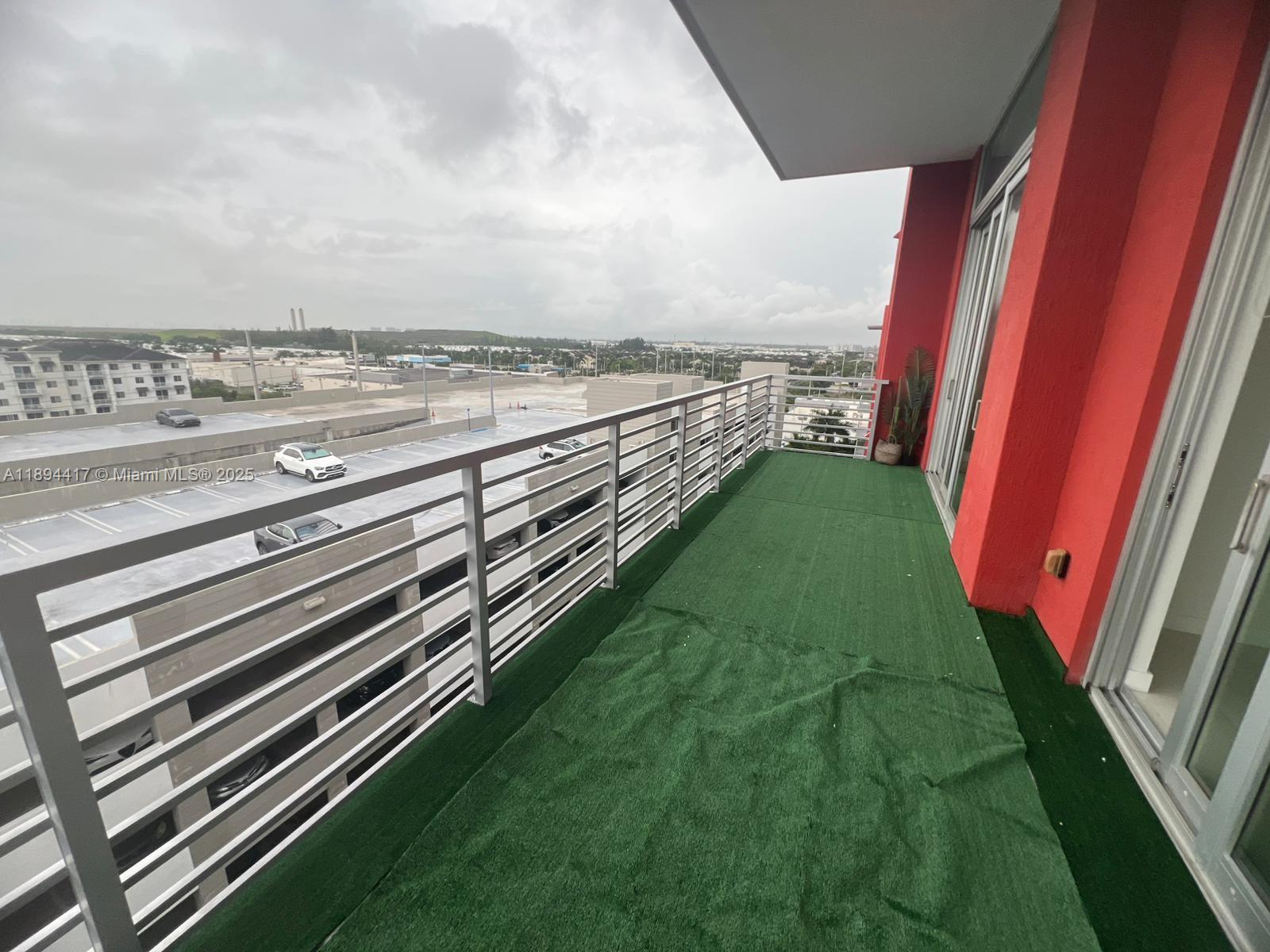 GRAND BAY COMMONS SOUTH - Residential Lease