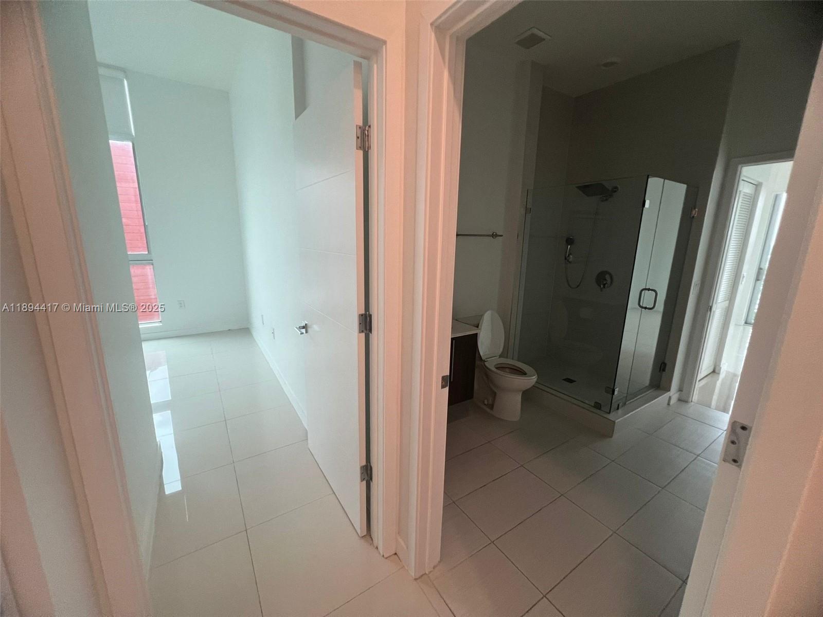 GRAND BAY COMMONS SOUTH - Residential Lease