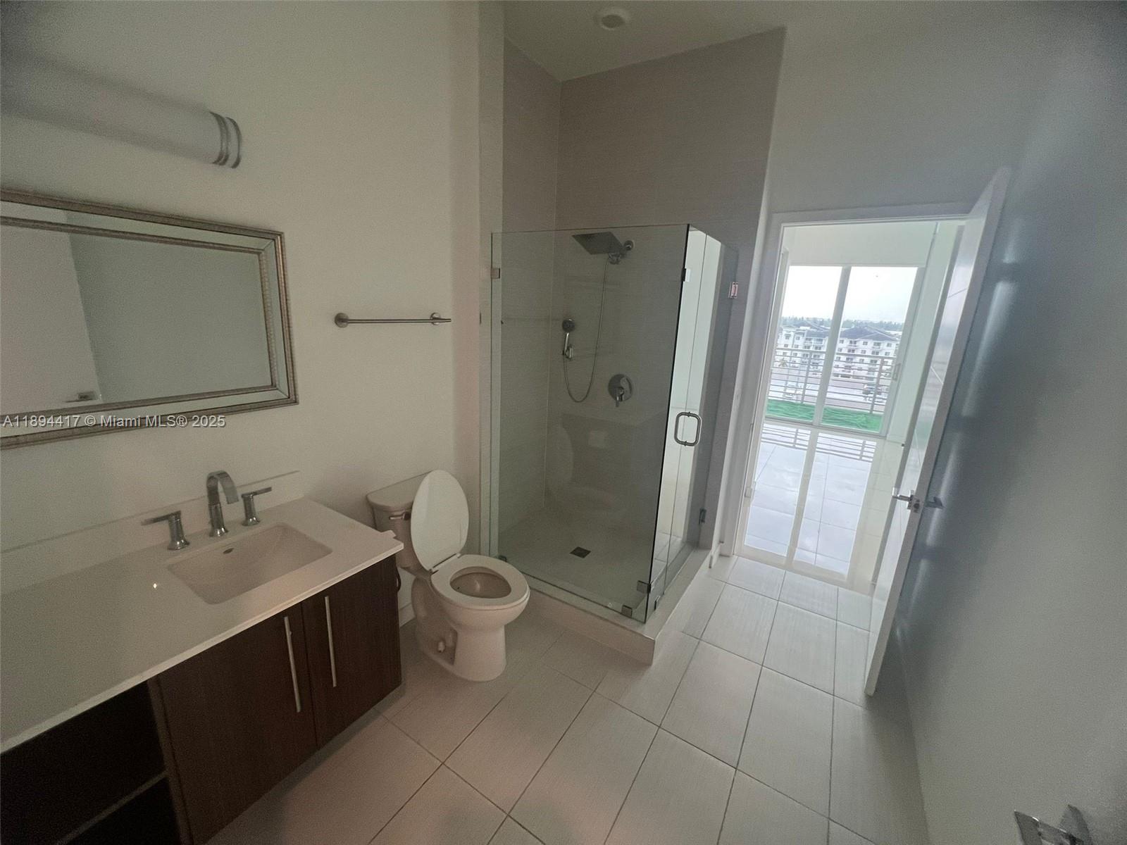 GRAND BAY COMMONS SOUTH - Residential Lease