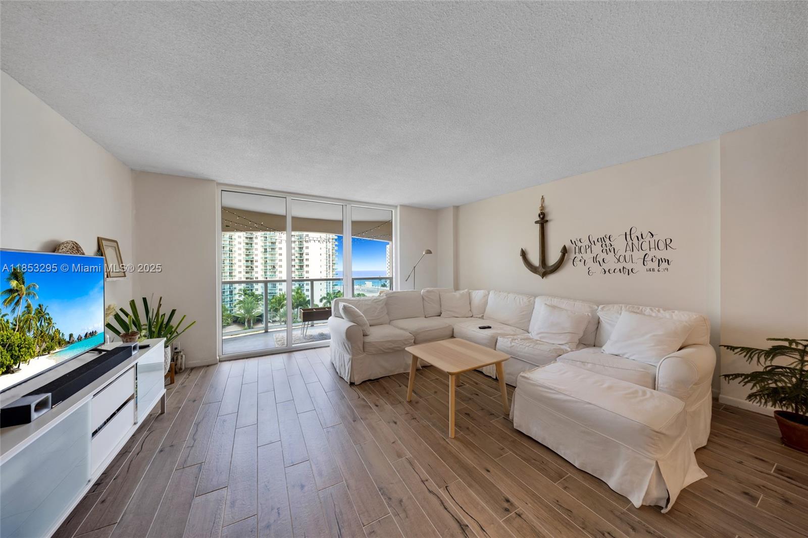 3800 S Ocean Dr 817