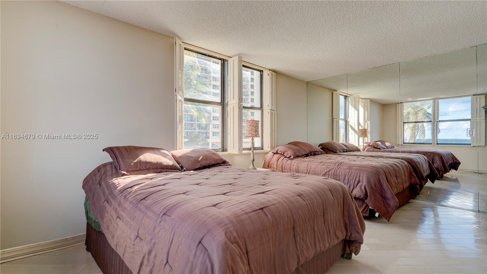 CATANIA CONDO - Residential