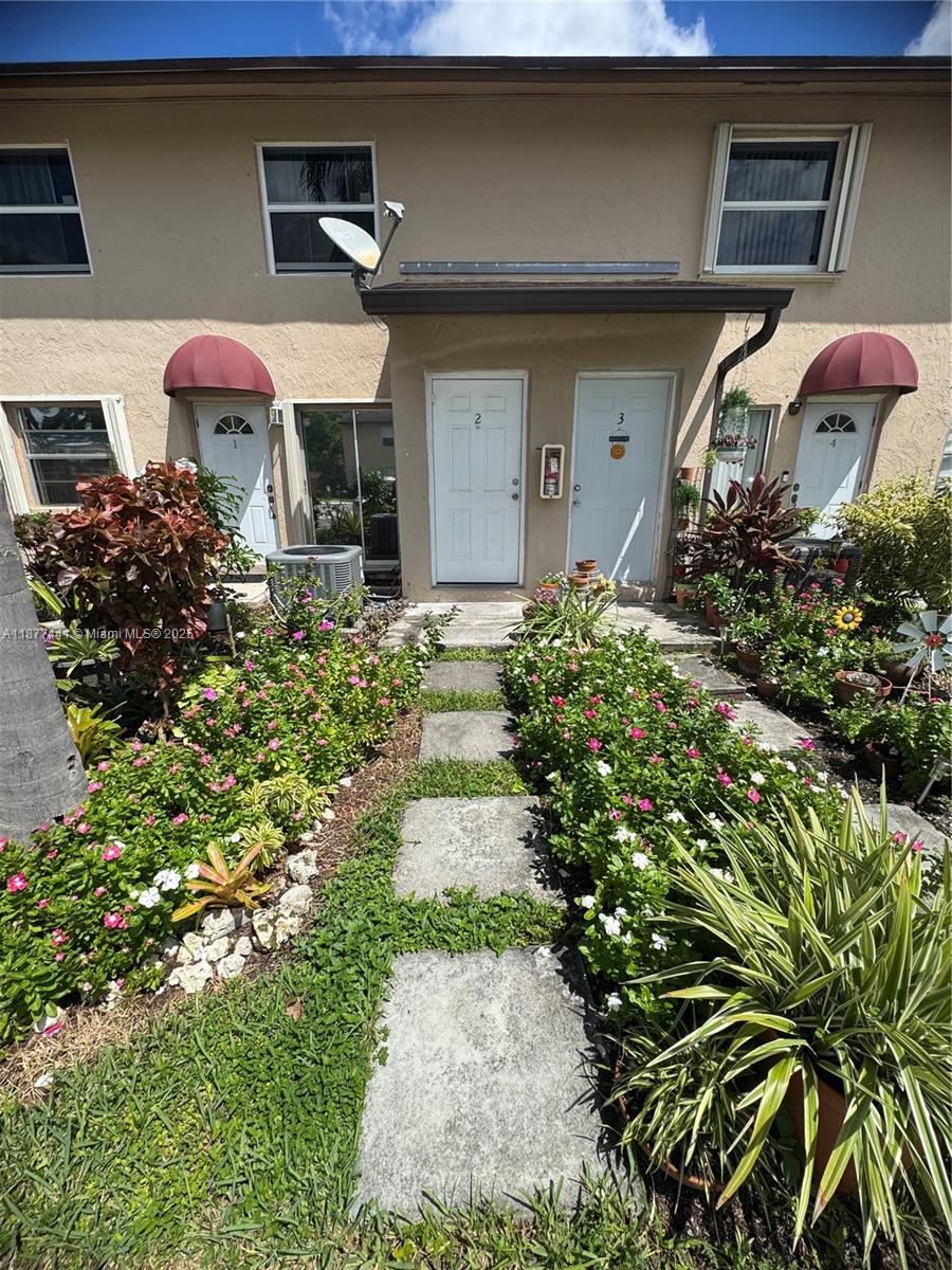 Updated condo in a central location! Community is gated and located close by to Kendall drive. Unit is ready for move in, condo has been freshly painted, bathroom and kitchen have been updated. Washer and dryer are inside the unit. One assigned parking space located right by the unit's front door. Impact windows throughout!