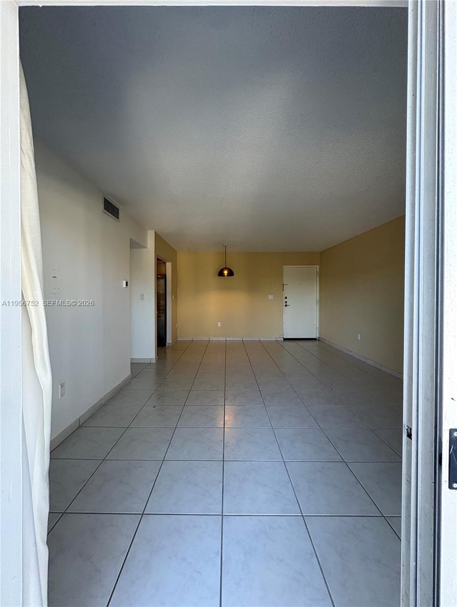 SOUTH SHORE CONDO - Residential