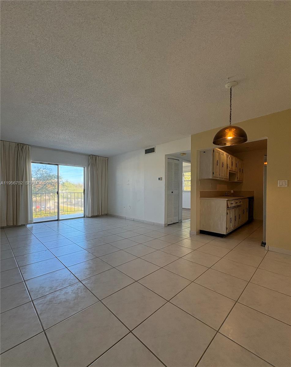 SOUTH SHORE CONDO - Residential