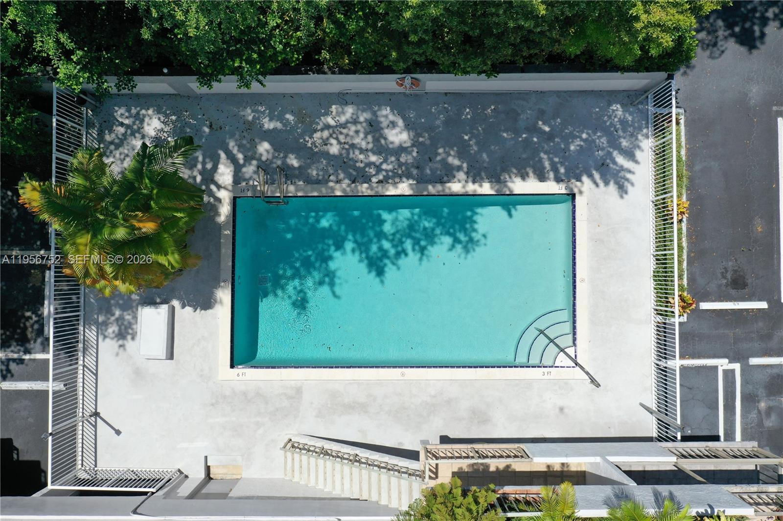 SOUTH SHORE CONDO - Residential