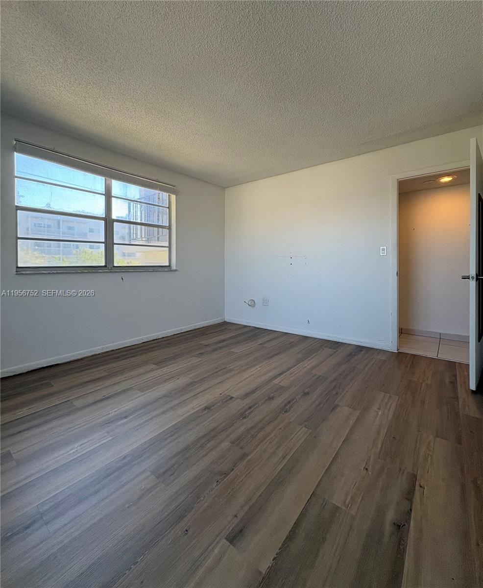 SOUTH SHORE CONDO - Residential