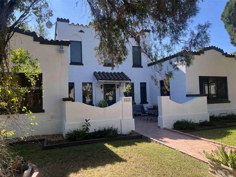 2152 SW 10 Miami FL 33135