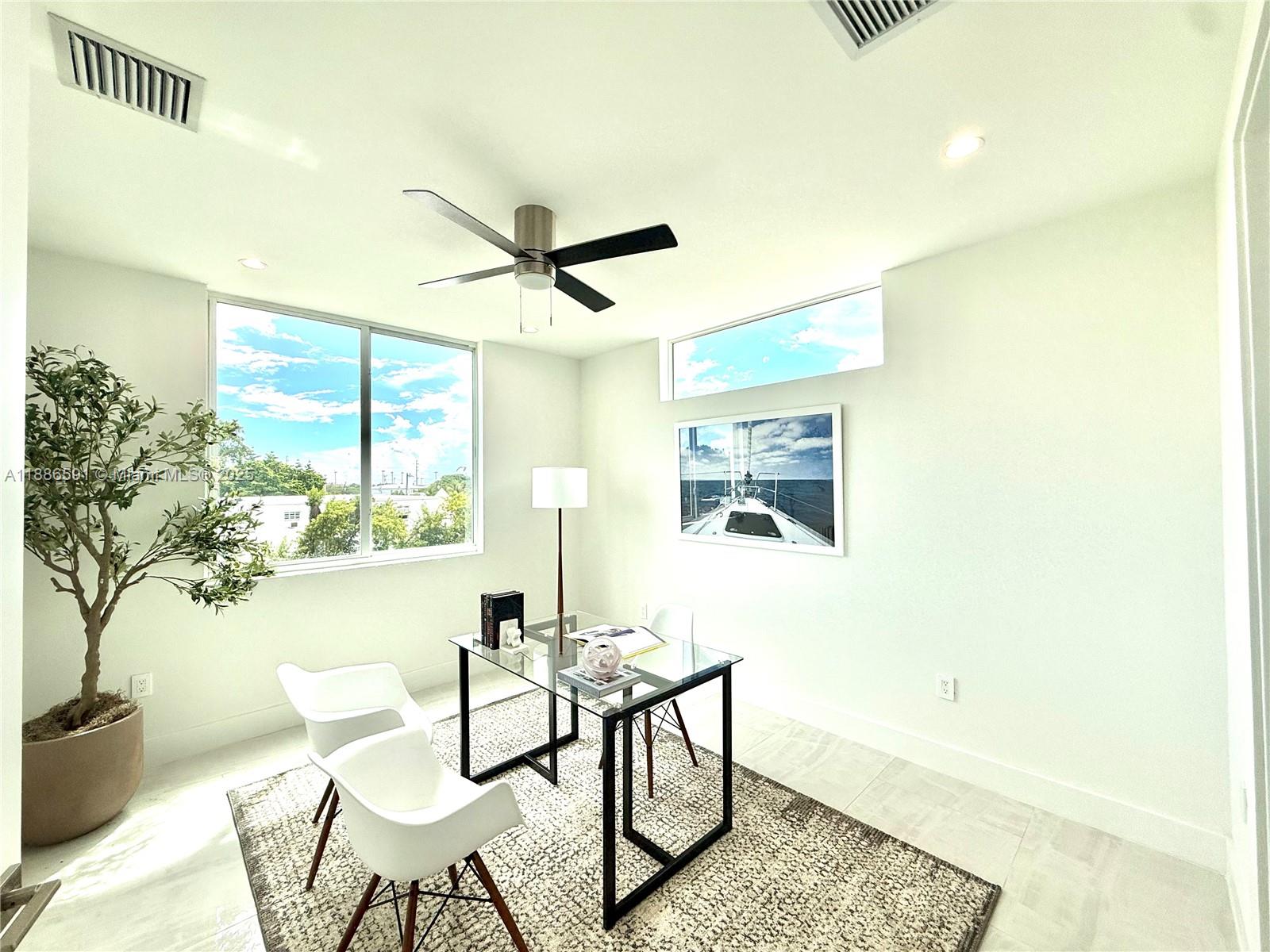 Marathon Beach - Residential