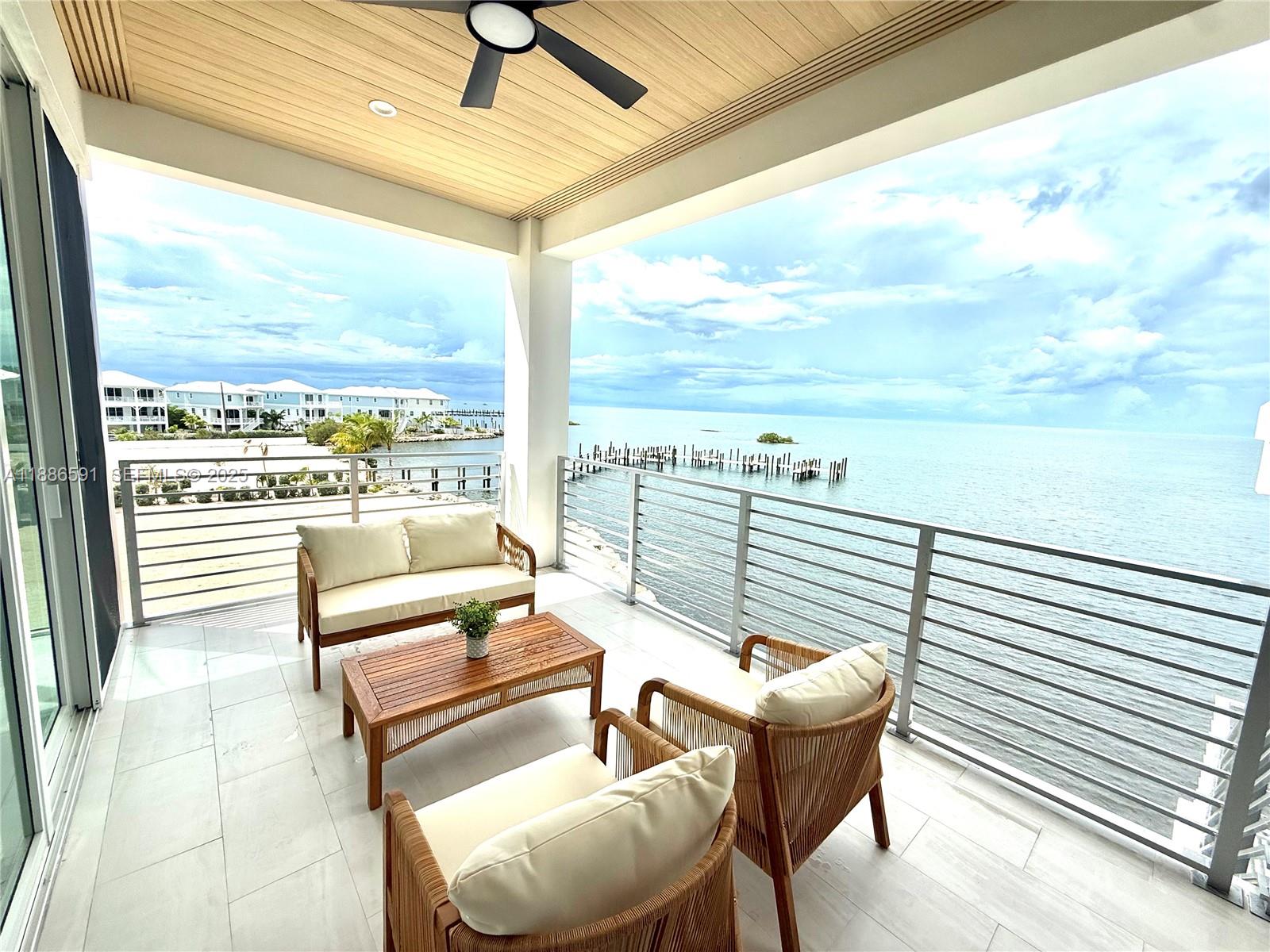 Marathon Beach - Residential