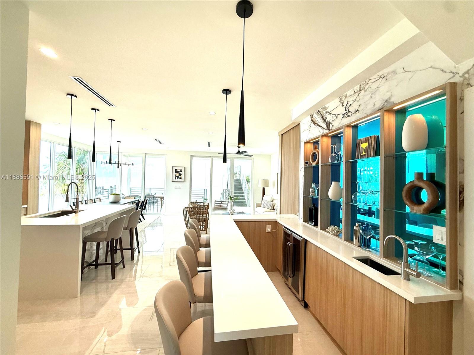 Marathon Beach - Residential