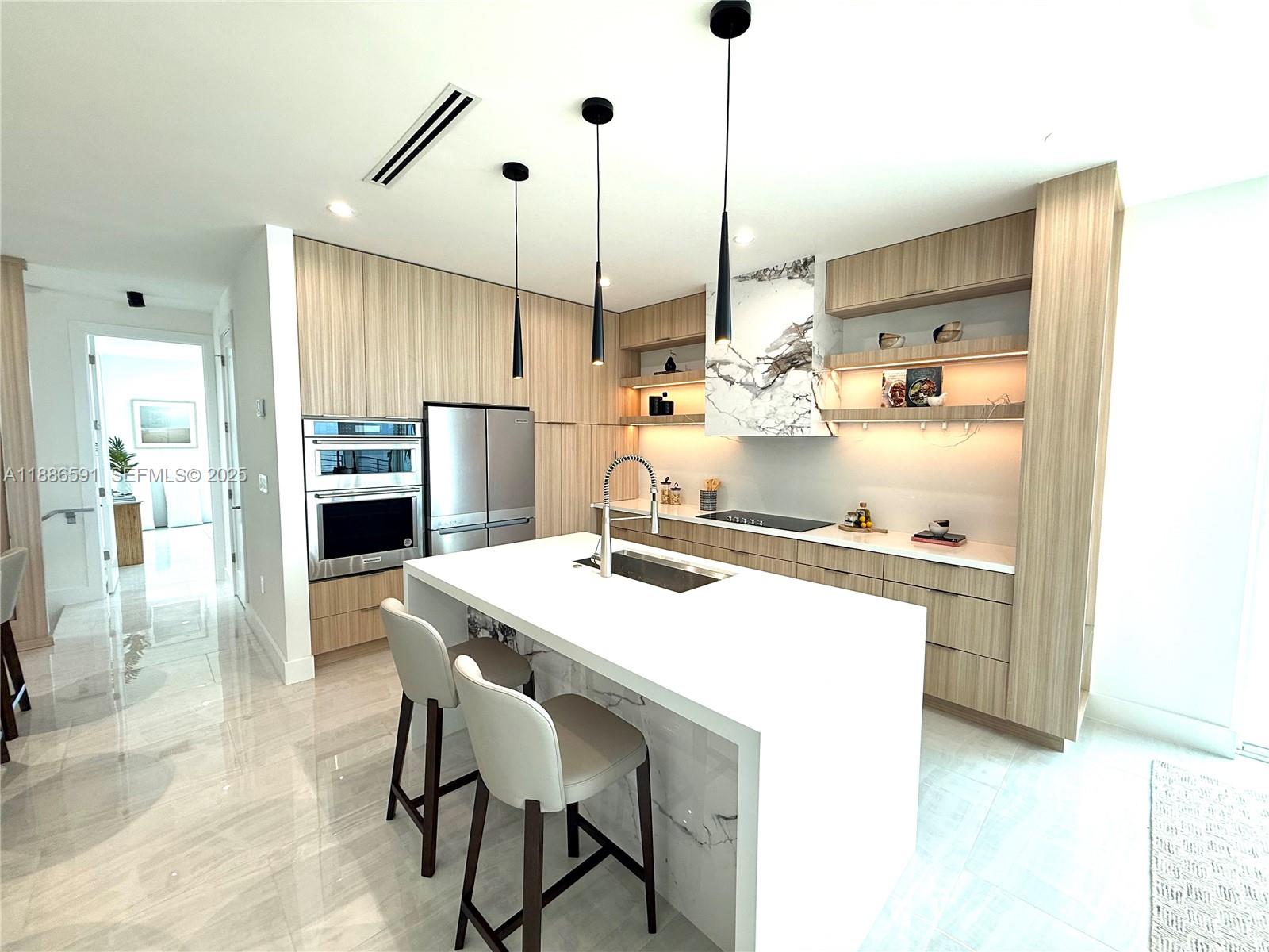 Marathon Beach - Residential