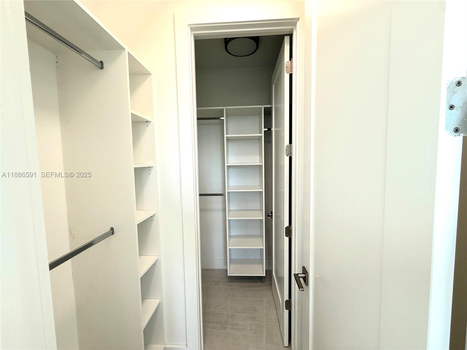 Marathon Beach - Residential