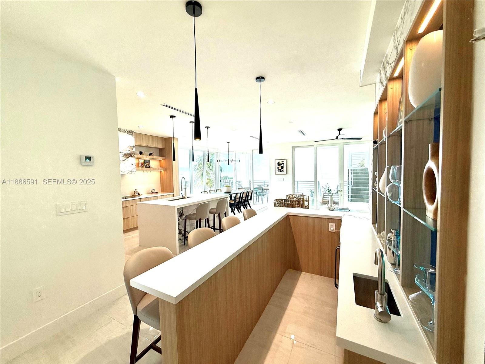 Marathon Beach - Residential