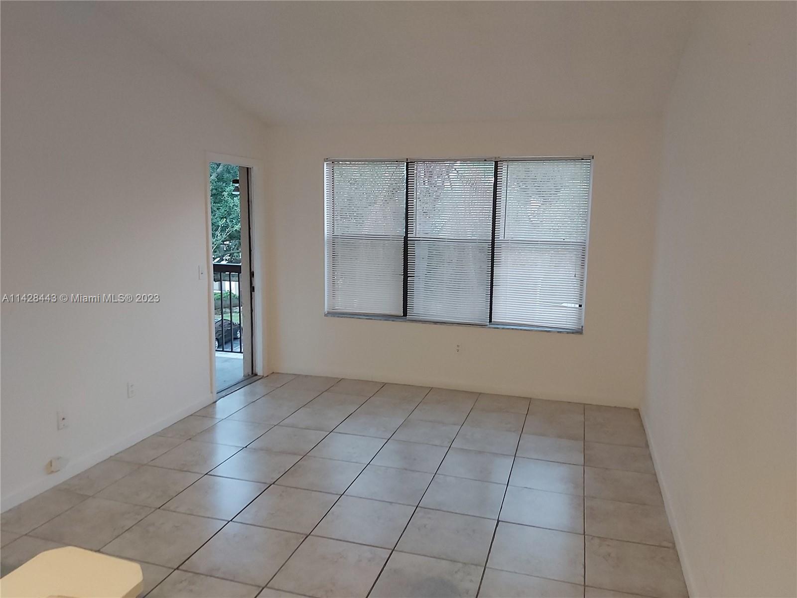Excellent 1/1 in desired Pompano Beach Area with 600 sqft, OK to Lease. HOA Fees 250.07 per month. No Special Assessments. Currently Leased until 11/27/2024 at 1450 x month with Last month in advance and Security Deposit. Great investment opportunity. Priced to Sell. Send Cash Offers Only contingent to visual Inspection. Do not disturb Tenant.