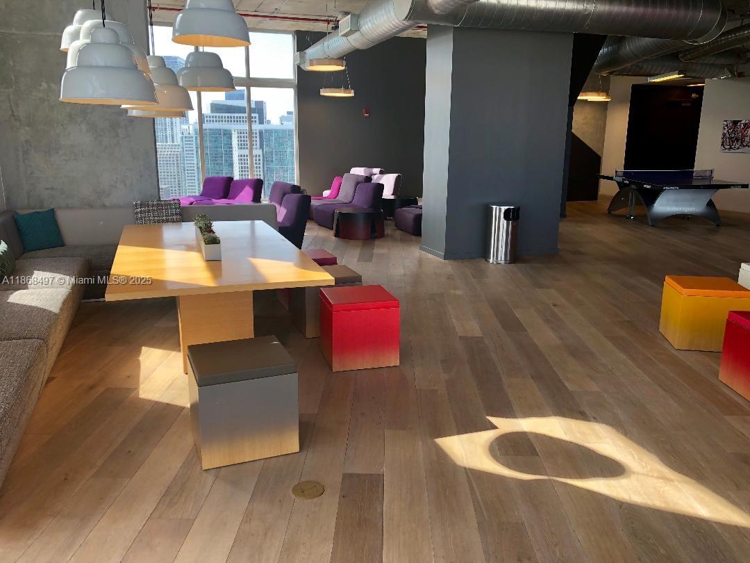 CENTRO CONDO - Residential