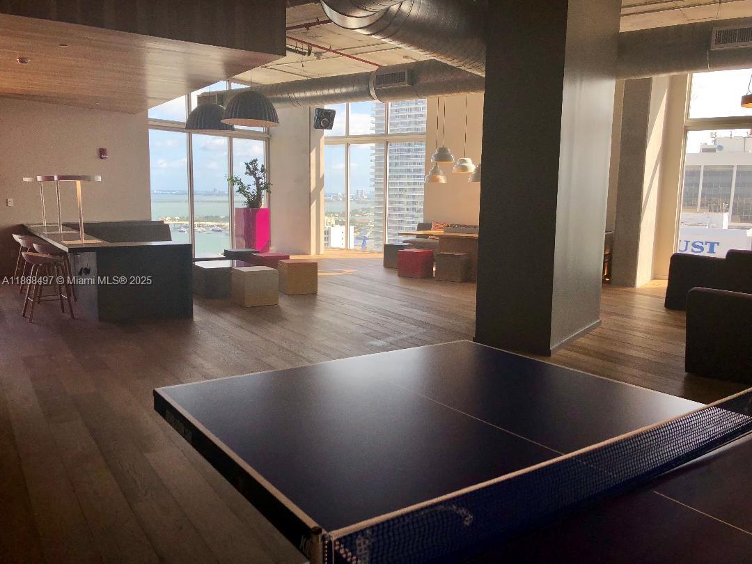 CENTRO CONDO - Residential