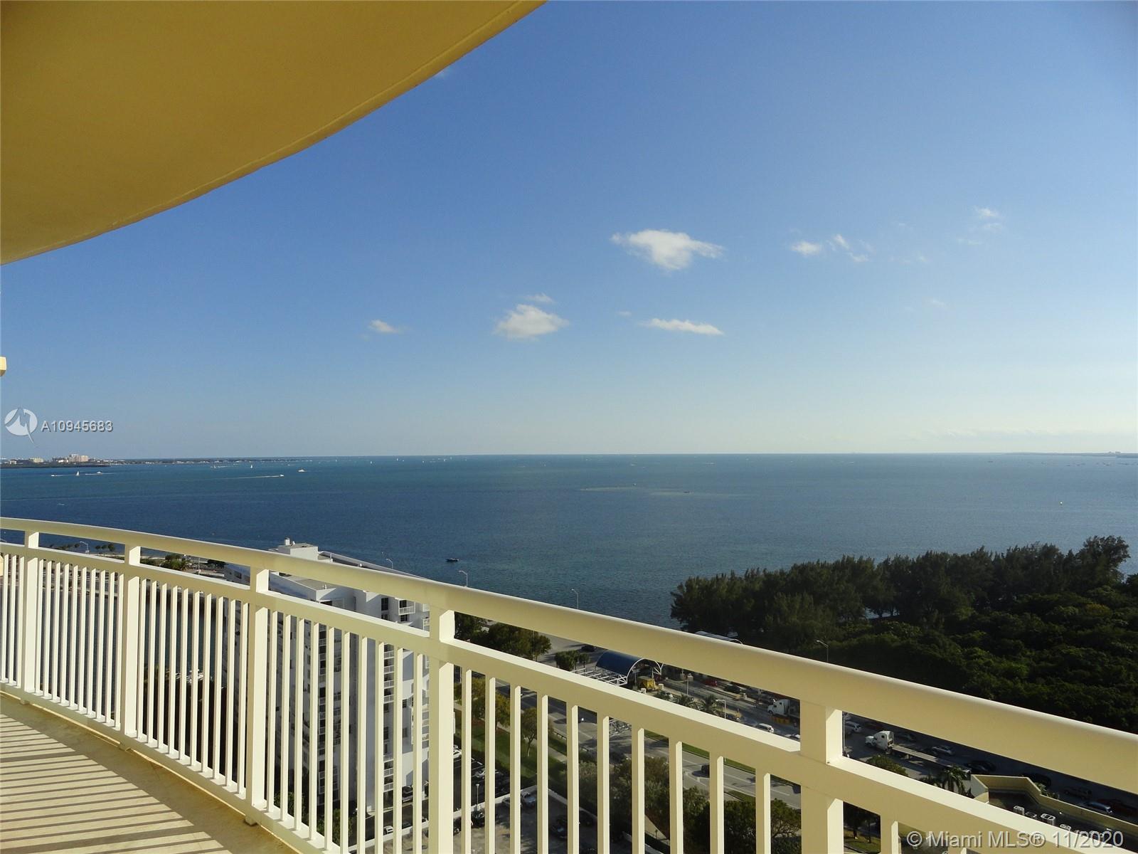 THE METROPOLITAN CONDO - Residential Lease