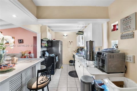 Tiny photo for 1300 S 20th Ave, Hollywood, FL 33020 (MLS # A12048173)