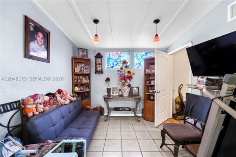 Tiny photo for 1300 S 20th Ave, Hollywood, FL 33020 (MLS # A12048173)