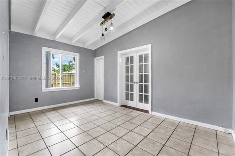 Tiny photo for 1300 S 20th Ave, Hollywood, FL 33020 (MLS # A12048173)
