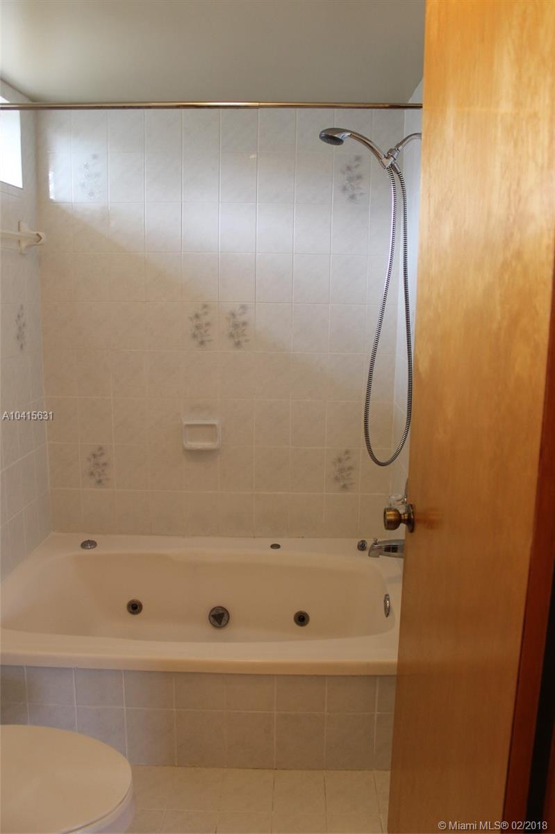 WESTWIND LAKES SEC 6 - Residential