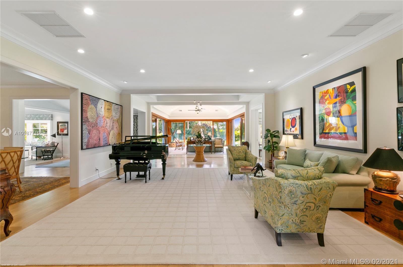 JUPITER ISLAND - Residential