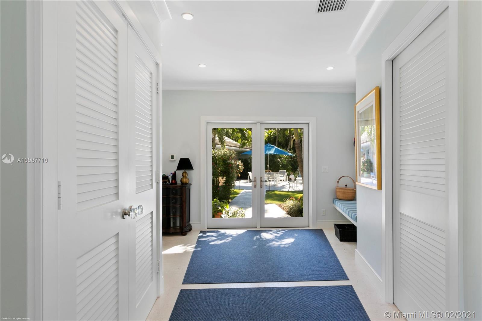 JUPITER ISLAND - Residential