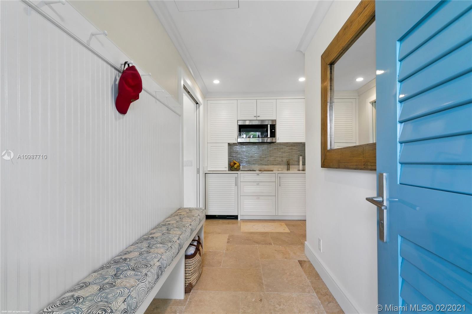 JUPITER ISLAND - Residential