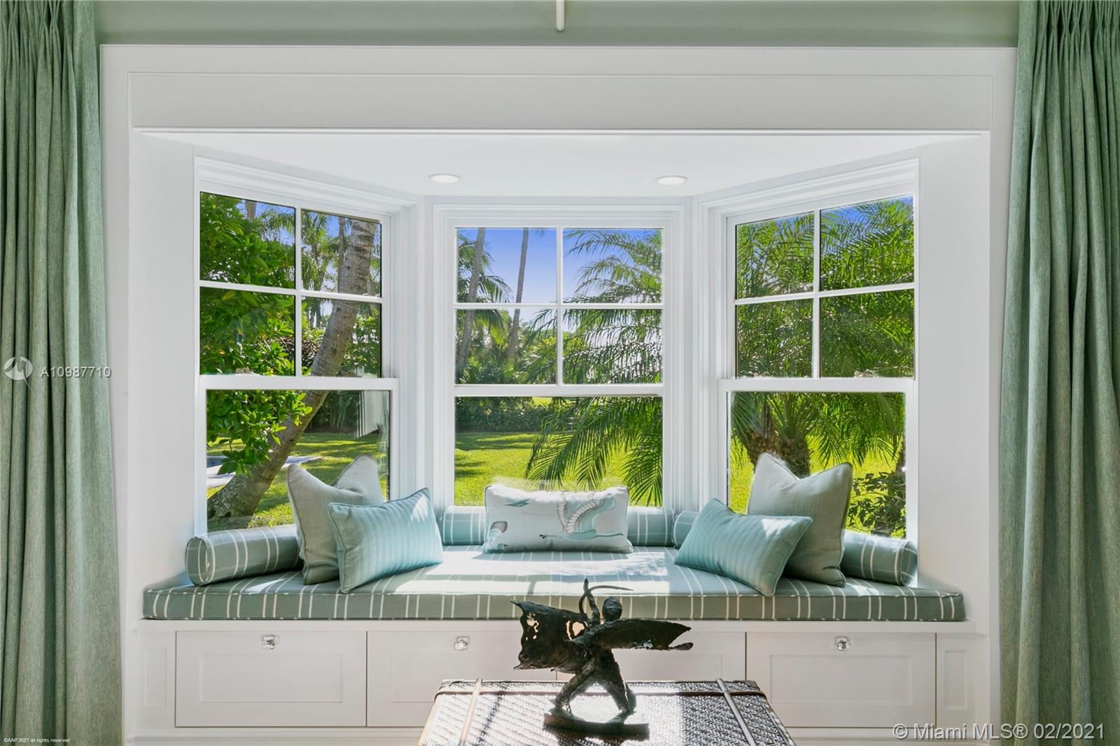 JUPITER ISLAND - Residential