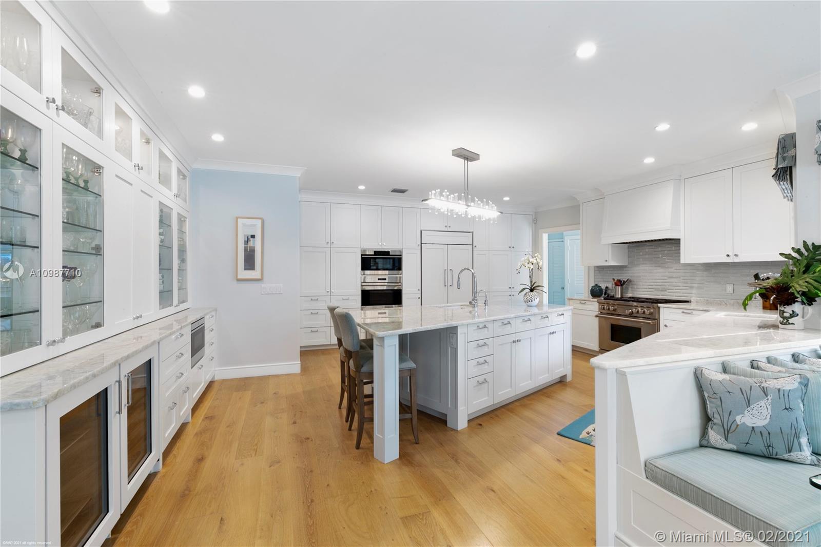 JUPITER ISLAND - Residential