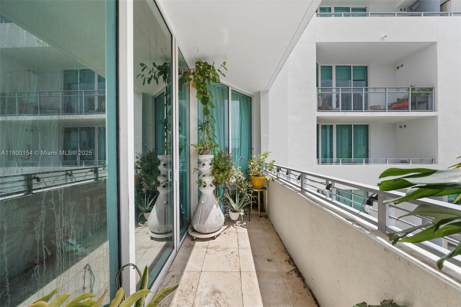 350 NE 24th St 703