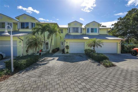 519 SW 7th Ave 8, Fort Lauderdale, FL 33315 - #: A11504608