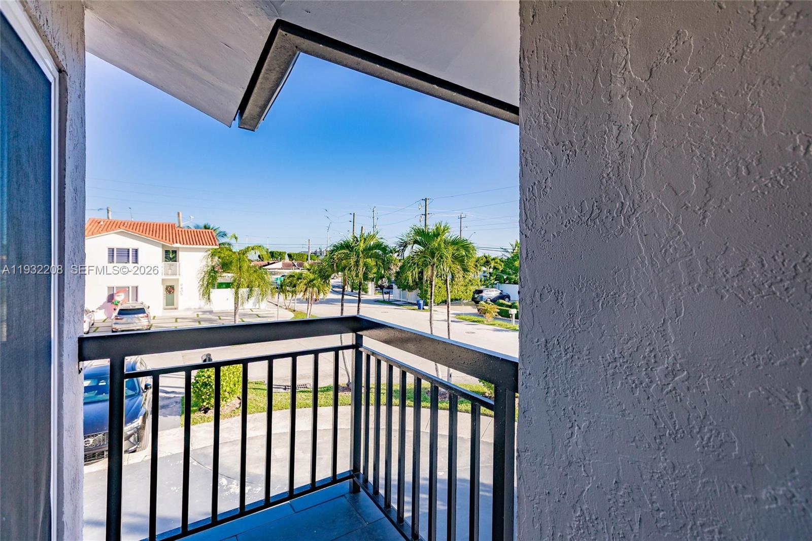 9414-16 SW 8 TERR CONDO - Residential