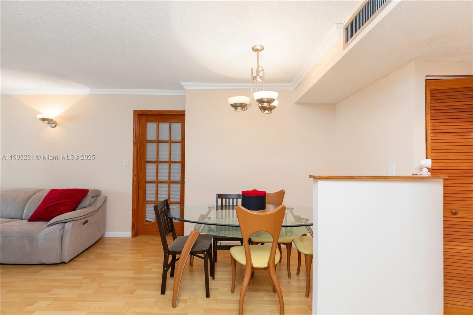 WINSTON TOWER 300 CONDO - Residential Lease