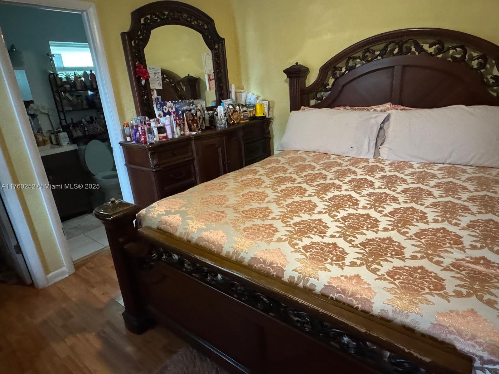 NORTH LAUDERDALE VILLAGE - Residential