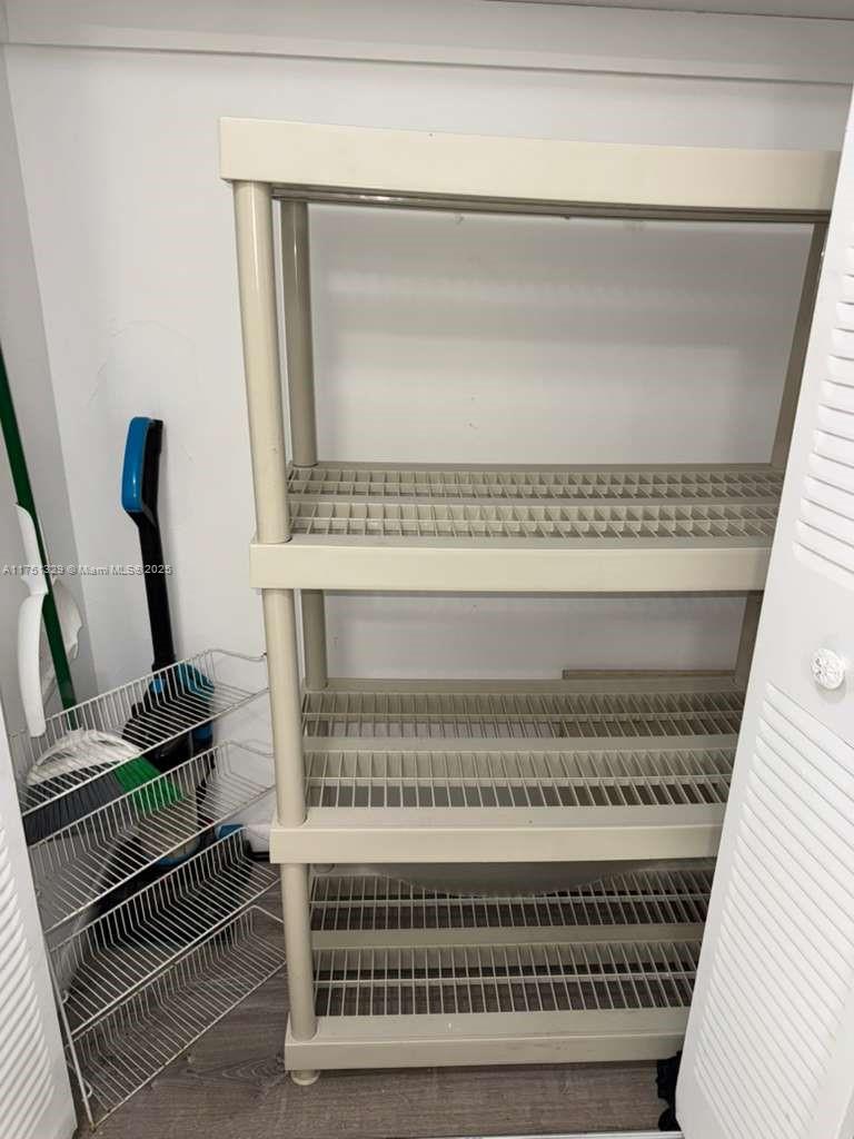 SUNRISE LAKES 51 CONDO - Residential