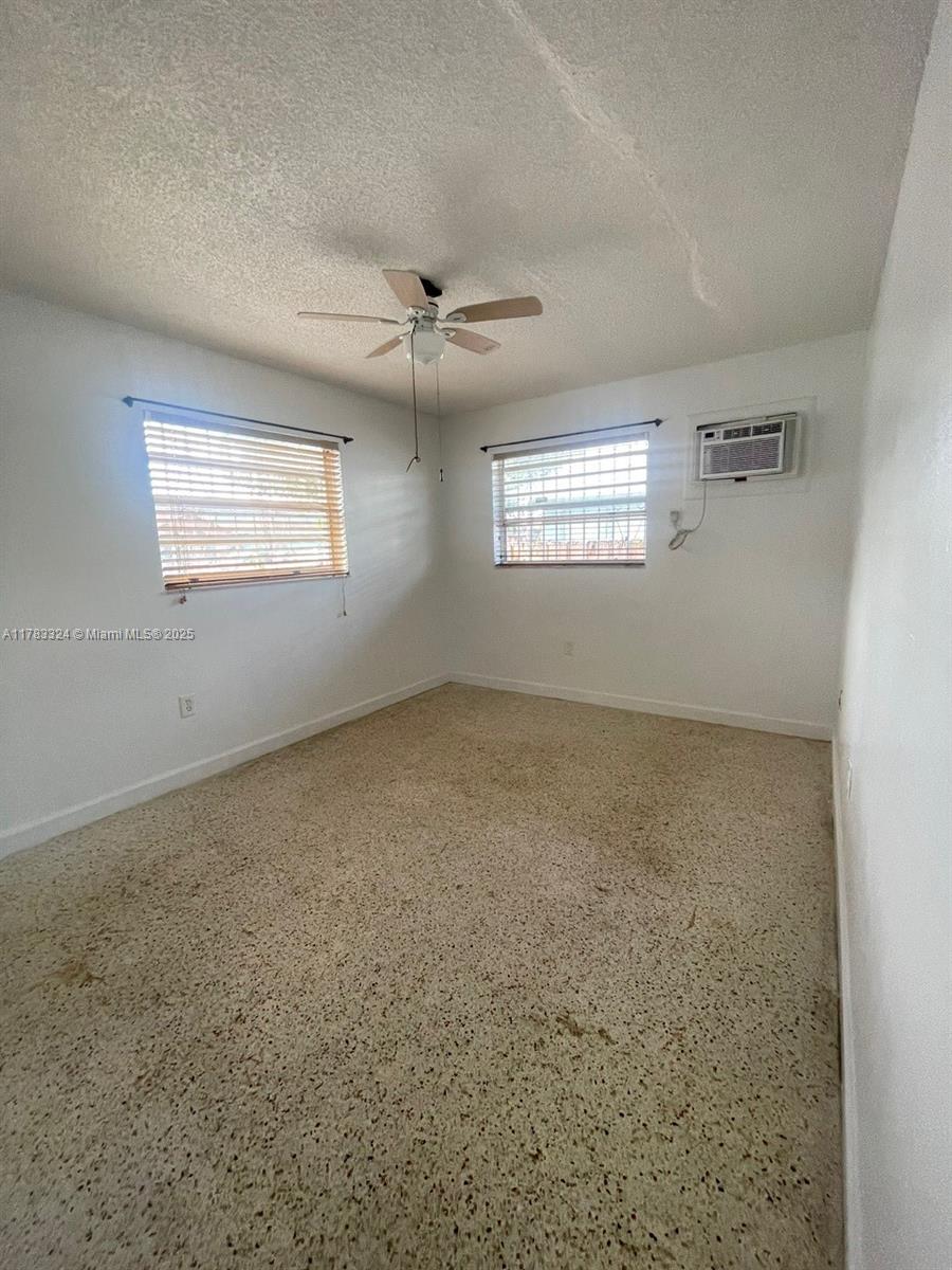 1019 NW 24th St 1019