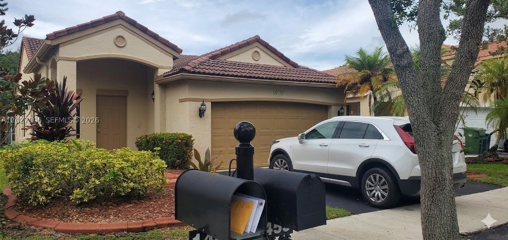 1455 Mira Vista Cir, Weston FL 33327