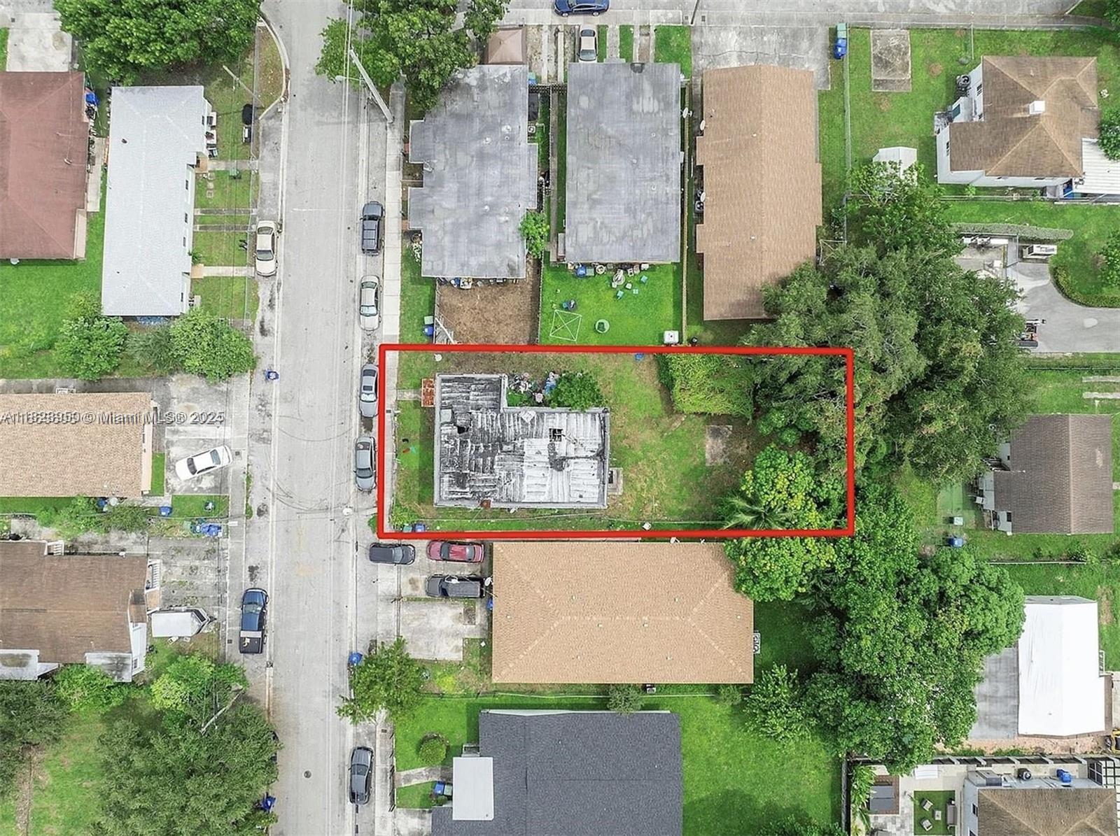 Investor special! Demolition work will be completed—full set of plans included. Located in a rapidly growing area with high upside potential. Don’t miss this great opportunity to build and invest. Call listing office for more details.
