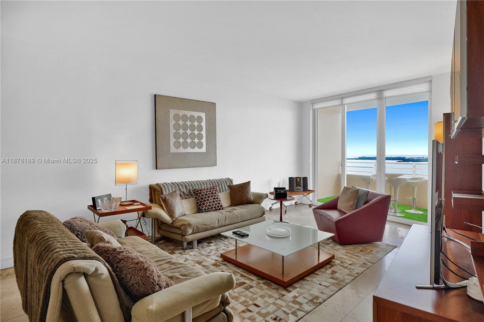 808 Brickell Key Dr 2506