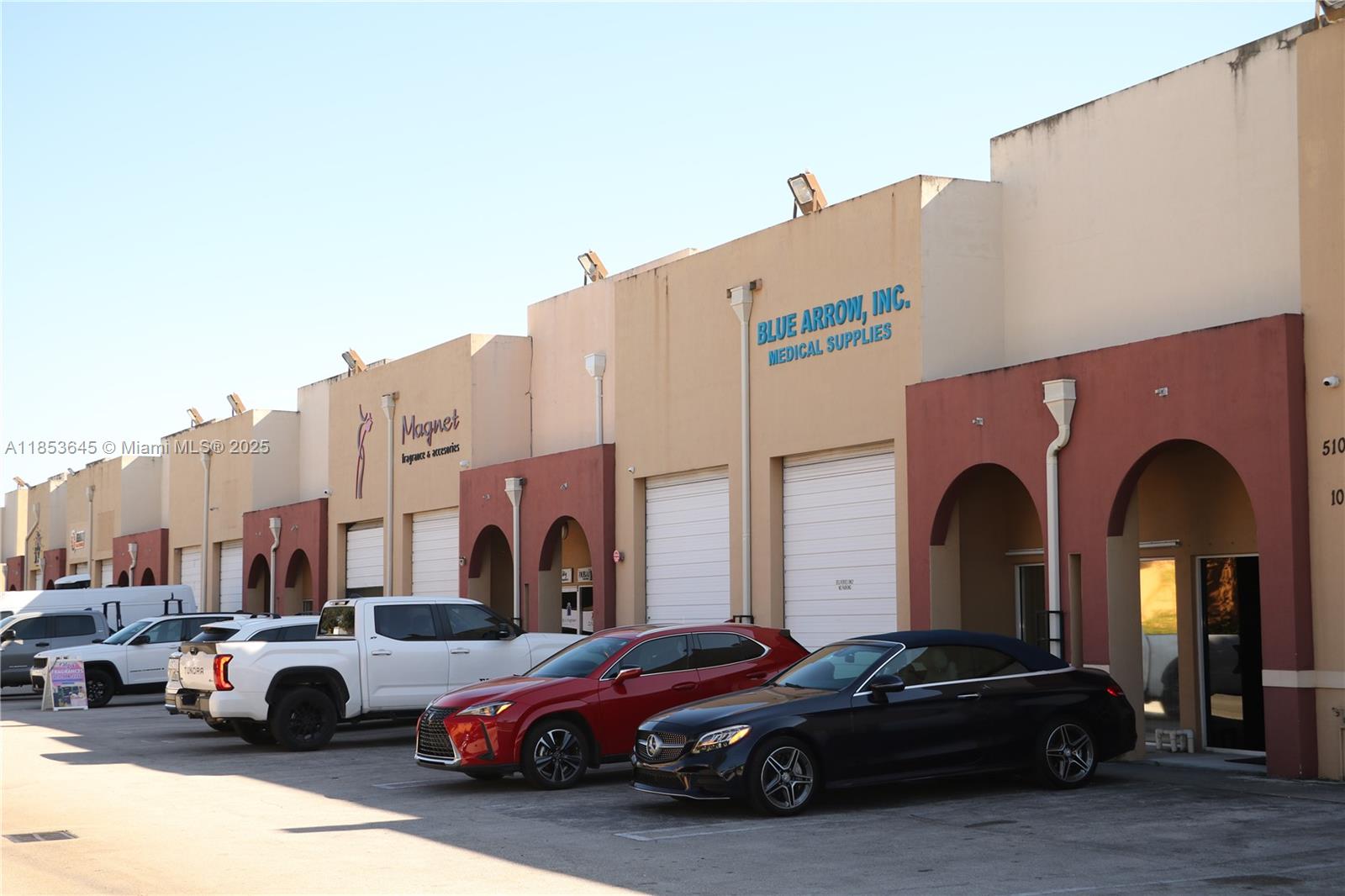 "Excellent location in the heart of Doral! This 1,841 SF warehouse offers two offices, one bathroom, and a spacious commercial area—ideal for various business uses. Just minutes from the Palmetto Expressway. Easy to show. Contact the listing agent for more details!