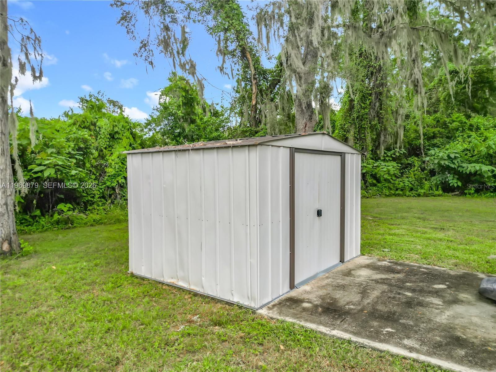 SHADY HILLS PARK SOUTH - Residential