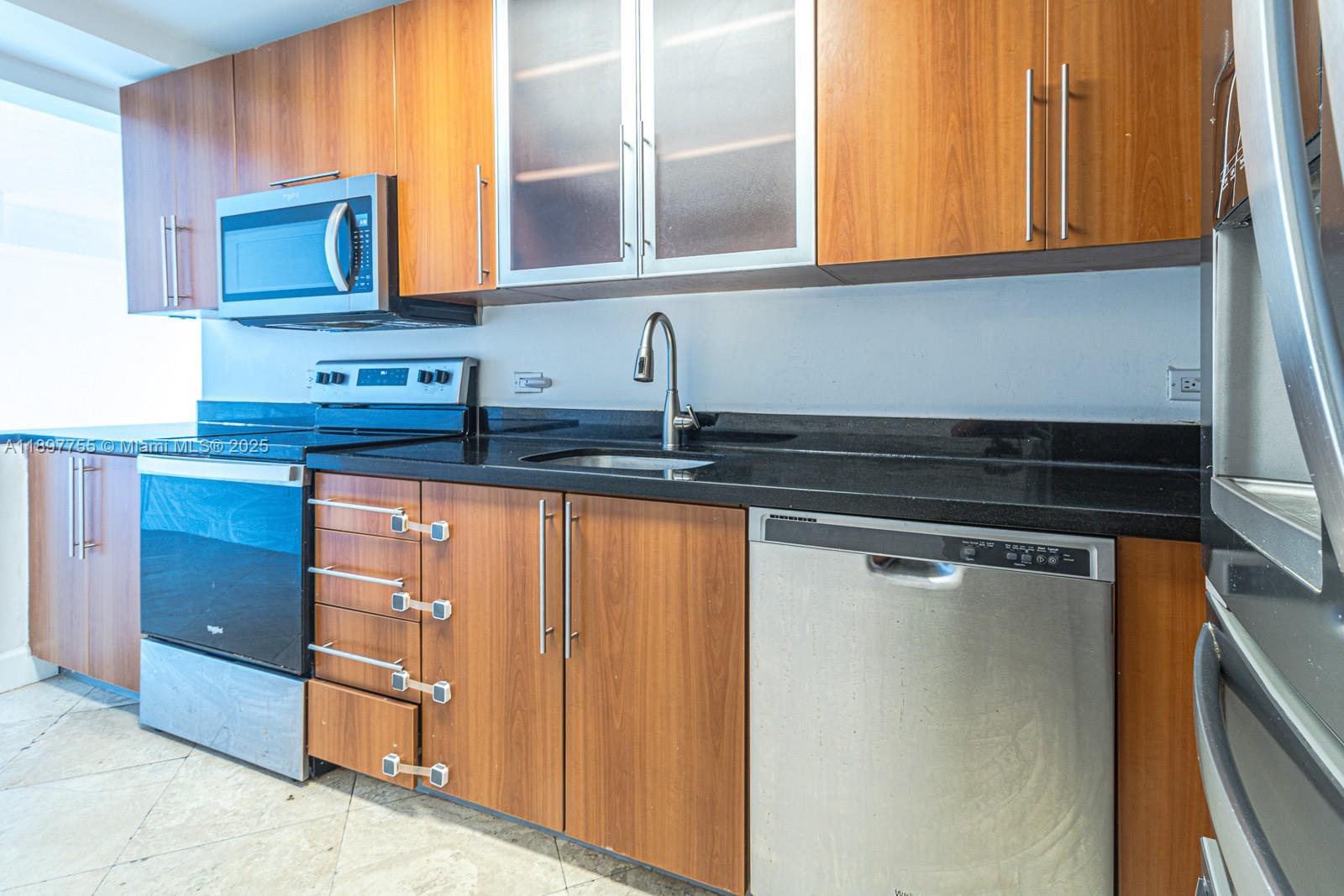 TREASURES ON THE BAY II C - Residential Lease